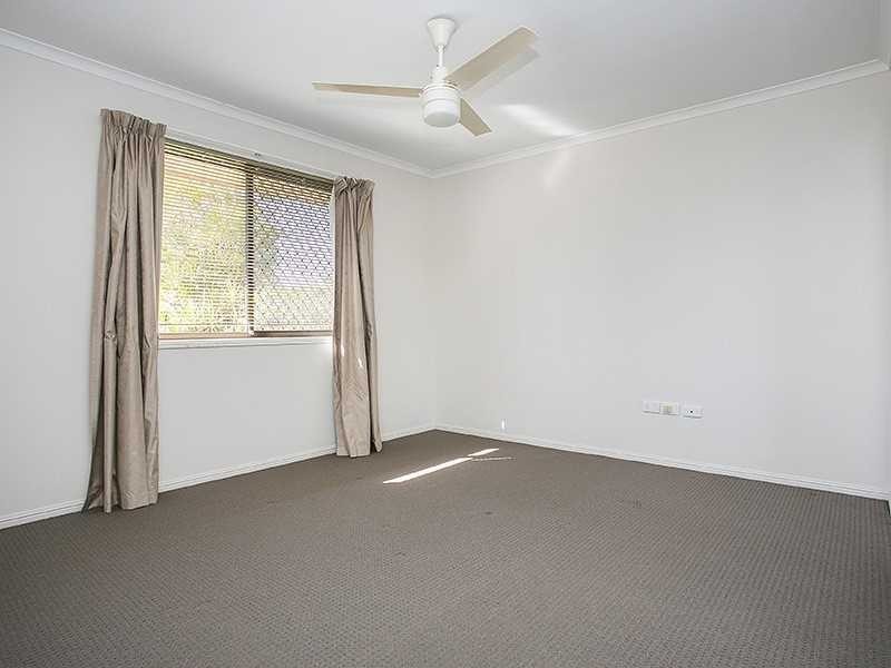 4 Carmela Crescent, Morayfield QLD 4506