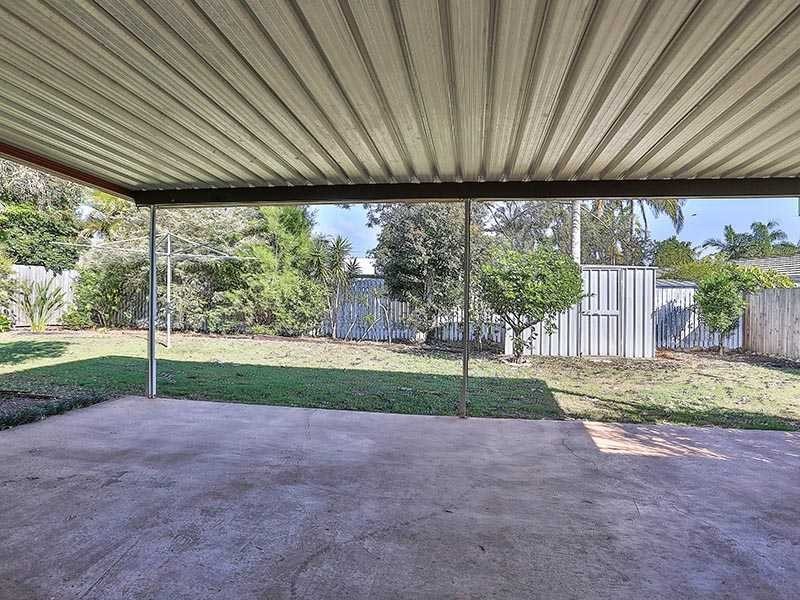 4 Carmela Crescent, Morayfield QLD 4506