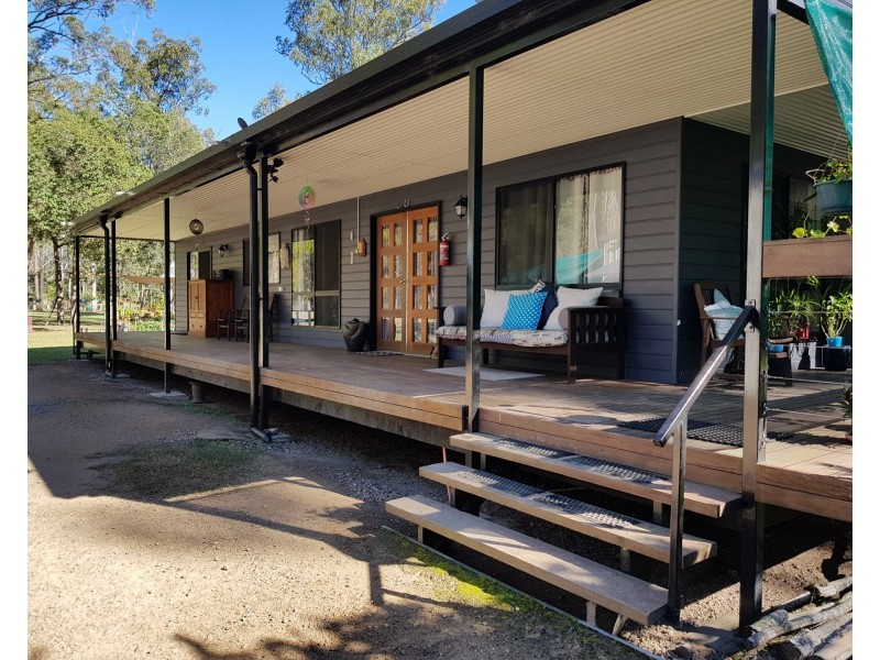 142 Franks Rd, Blackbutt QLD 4306