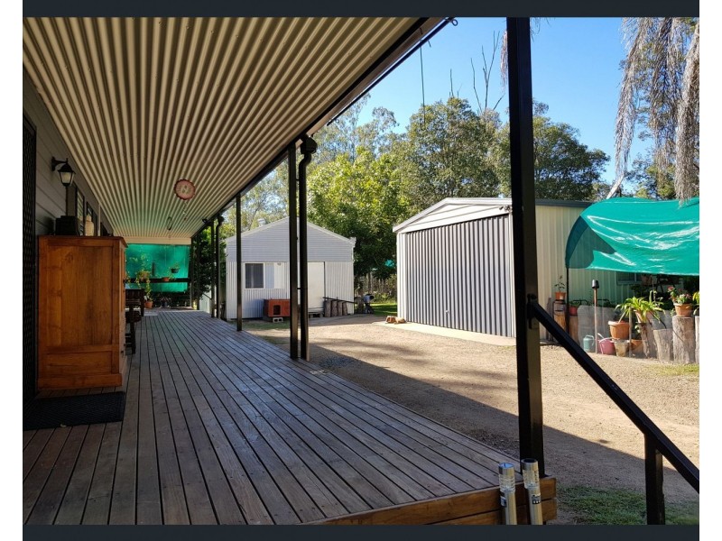 142 Franks Rd, Blackbutt QLD 4306