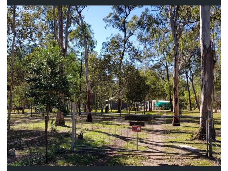 142 Franks Rd, Blackbutt QLD 4306