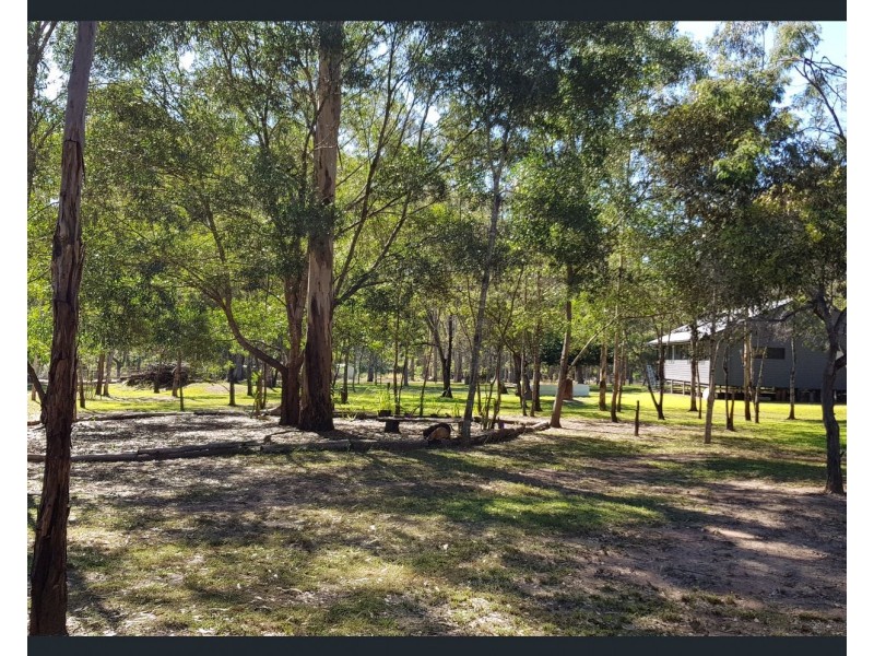 142 Franks Rd, Blackbutt QLD 4306