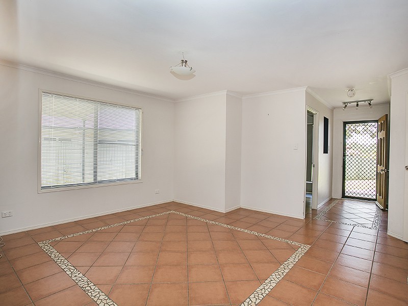 16 Woodforde Court, Morayfield QLD 4506
