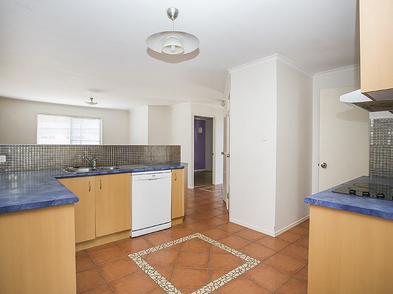 16 Woodforde Court, Morayfield QLD 4506