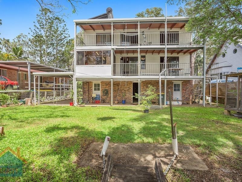 5 Riversleigh Road, Beachmere QLD 4510