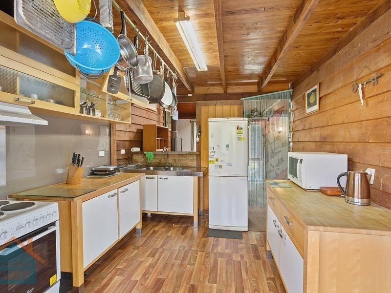 5 Riversleigh Road, Beachmere QLD 4510