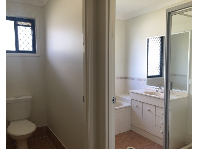 17 Ronald Court, Morayfield QLD 4506