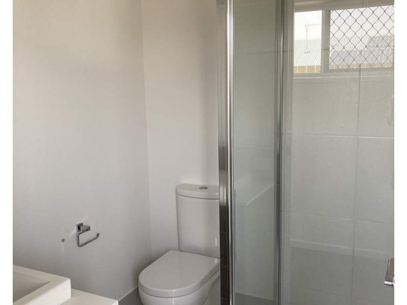 2/46 Hilary Street, Morayfield QLD 4506