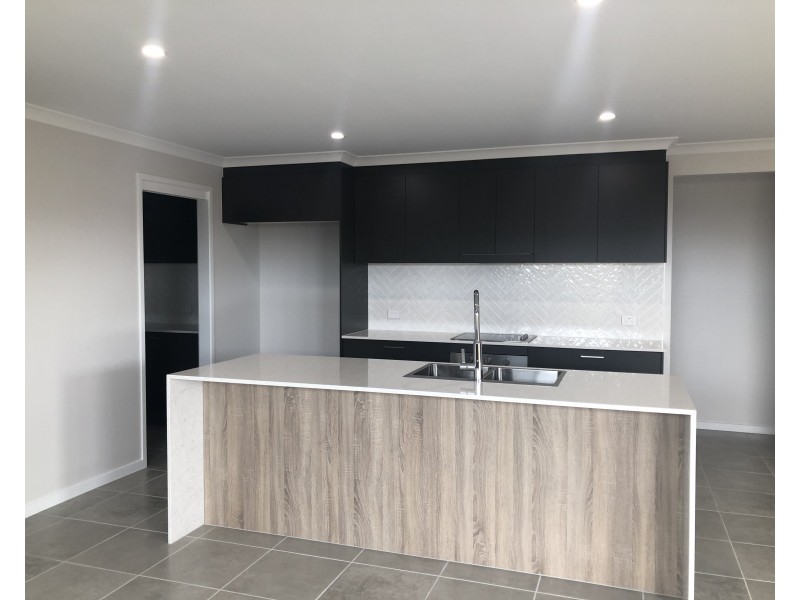 51 Goldencrest Street, Caboolture QLD 4510