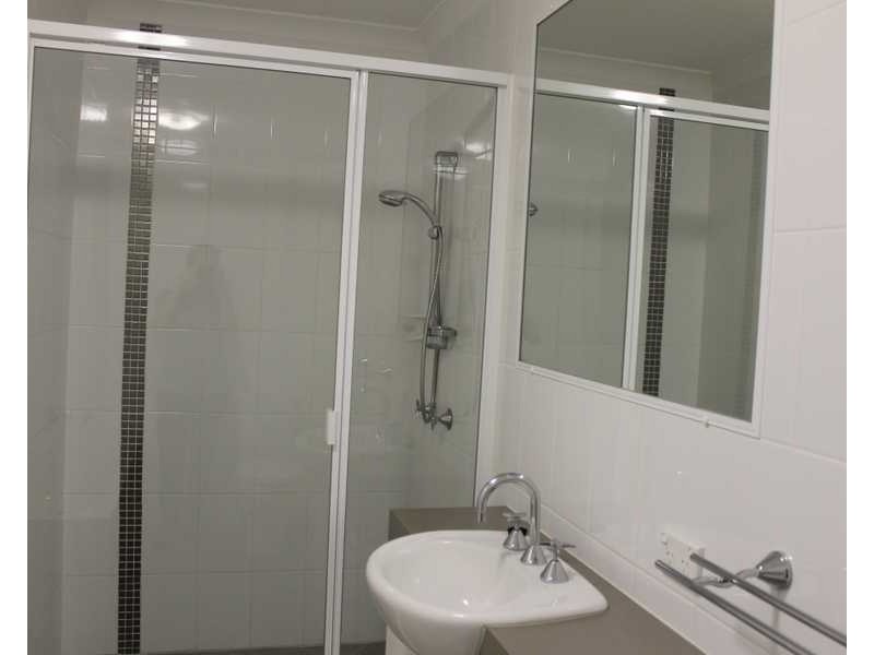 15/8A Wyndham Avenue, Boyne Island QLD 4680