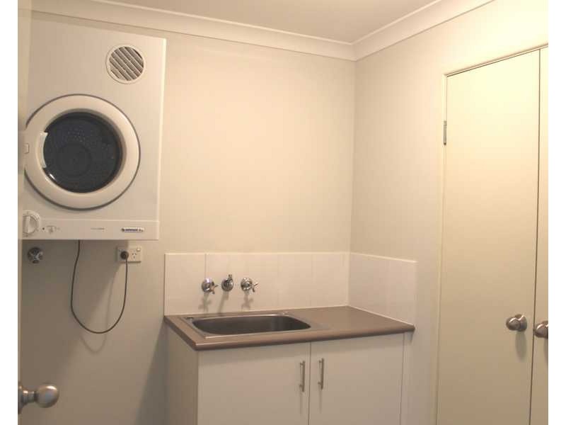 15/8A Wyndham Avenue, Boyne Island QLD 4680