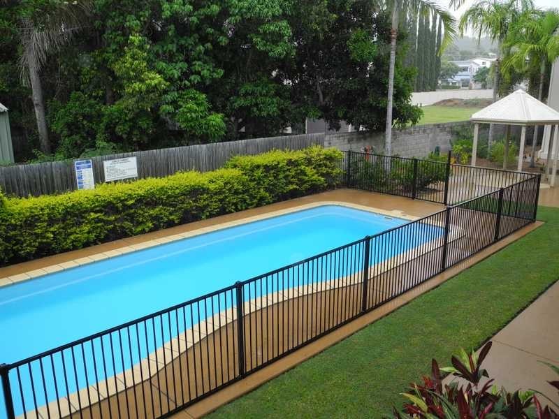 4/8A Wyndham Avenue, Boyne Island QLD 4680