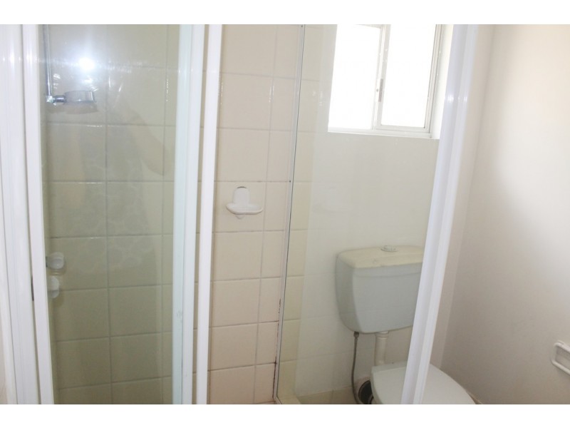 8/32 Elizabeth Street, South Gladstone QLD 4680