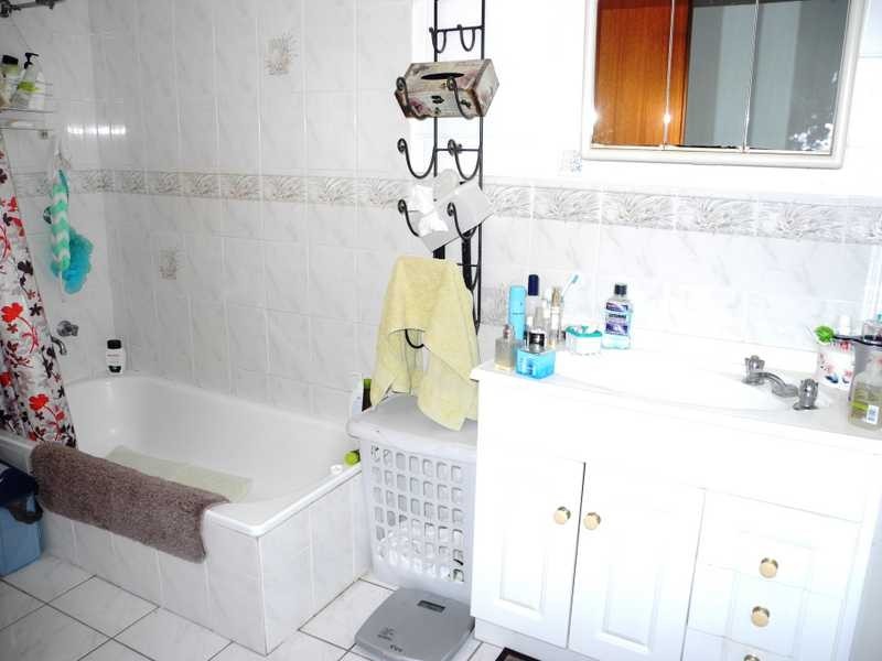 22 Alexander Street, Boyne Island QLD 4680