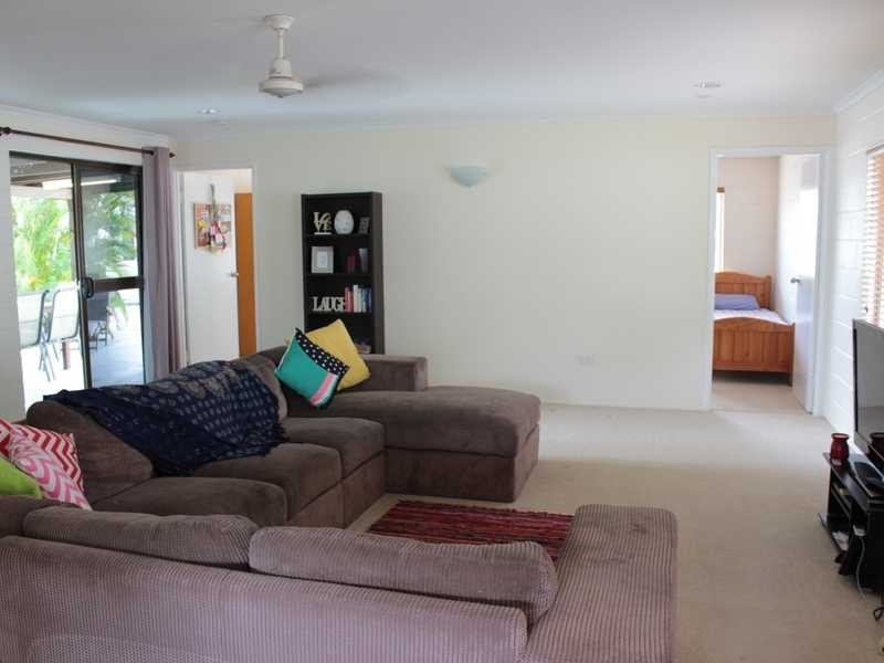 3 Richmond Court, Boyne Island QLD 4680