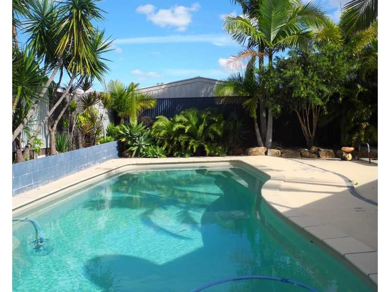 4 Capstan Place, Tannum Sands QLD 4680