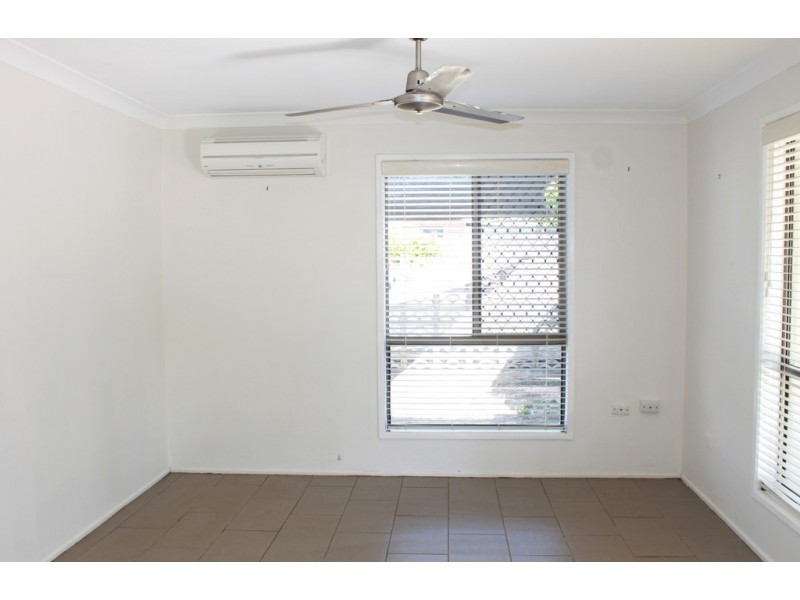2 Polmaise Street, Boyne Island QLD 4680