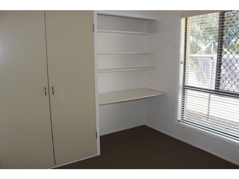2 Polmaise Street, Boyne Island QLD 4680