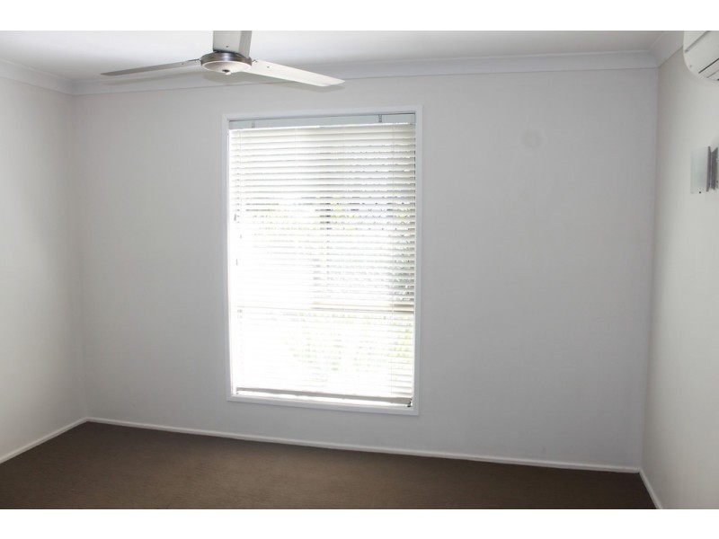 2 Polmaise Street, Boyne Island QLD 4680