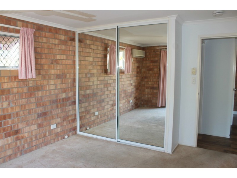 8 Lomandra Street, Boyne Island QLD 4680