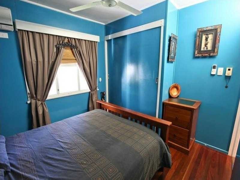 18 Morley Street, West Gladstone QLD 4680