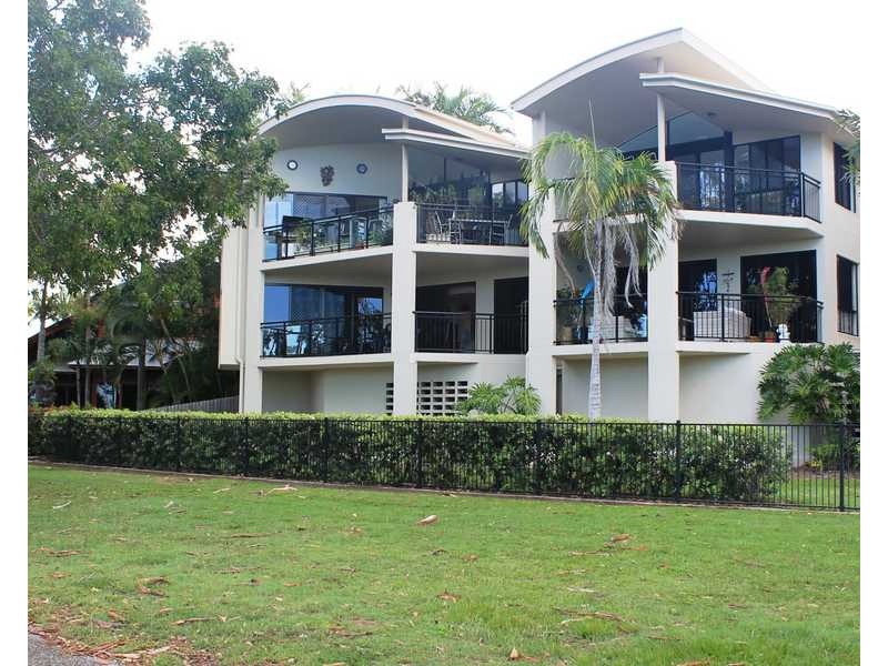 1/8A Wyndham Avenue, Boyne Island QLD 4680