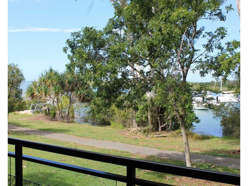 1/8A Wyndham Avenue, Boyne Island QLD 4680