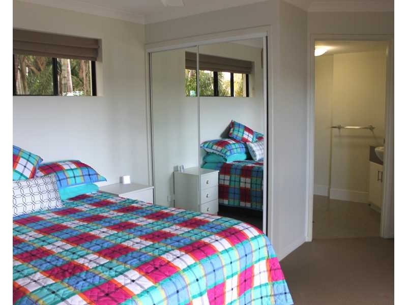 1/8A Wyndham Avenue, Boyne Island QLD 4680