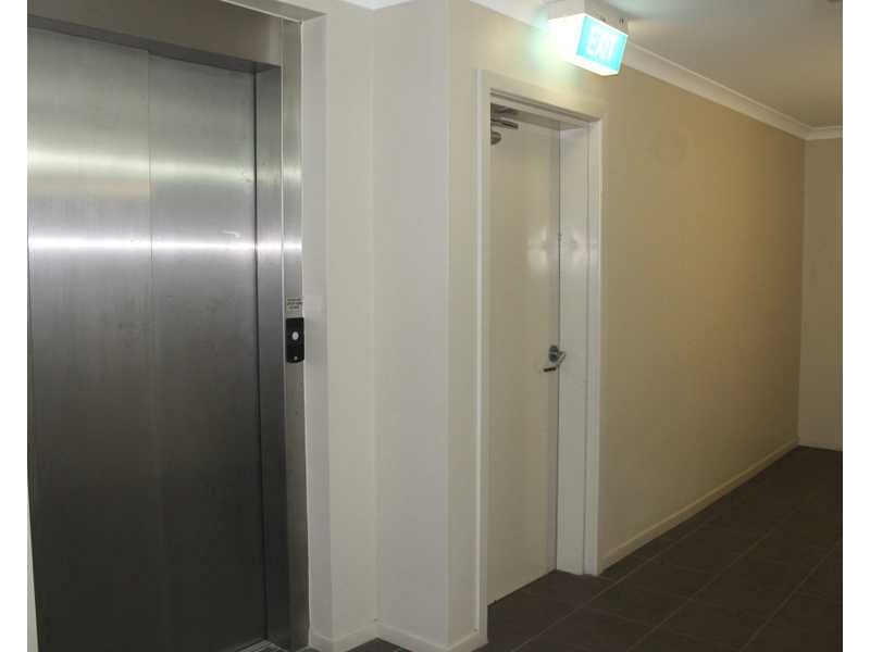 1/8A Wyndham Avenue, Boyne Island QLD 4680