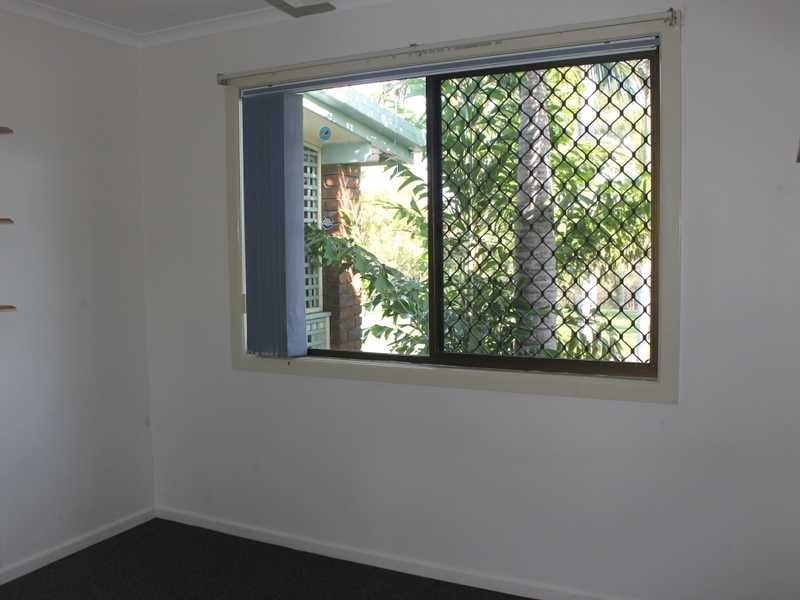 69 Tarcoola Drive, Boyne Island QLD 4680