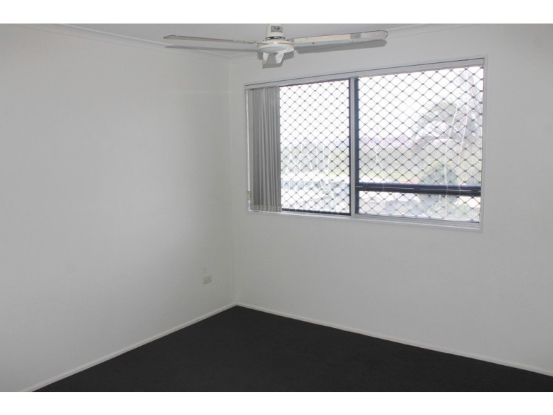 8/32 Elizabeth Street, Gladstone QLD 4680