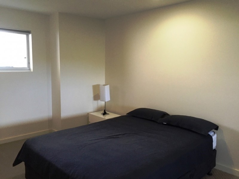 14/2 The Promenade, Boyne Island QLD 4680
