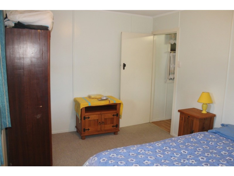 10 Creek Road, Tannum Sands QLD 4680