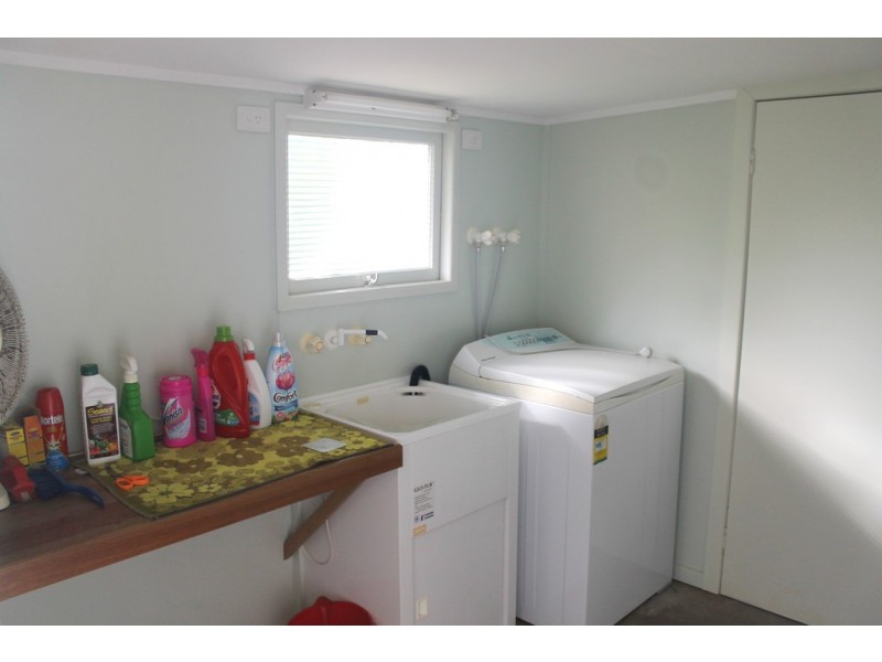 10 Creek Road, Tannum Sands QLD 4680