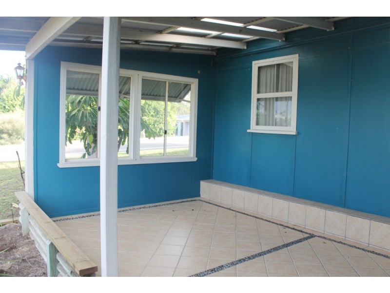 10 Creek Road, Tannum Sands QLD 4680