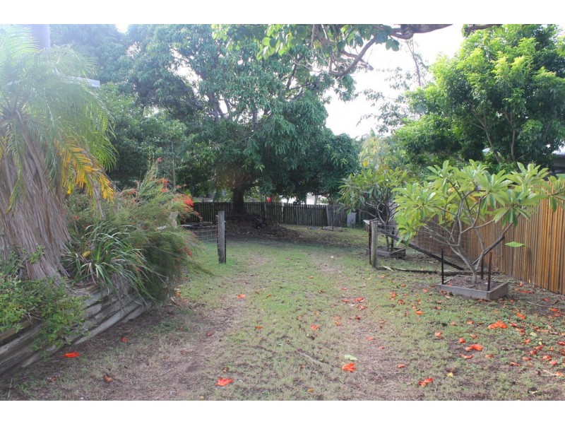 10 Creek Road, Tannum Sands QLD 4680