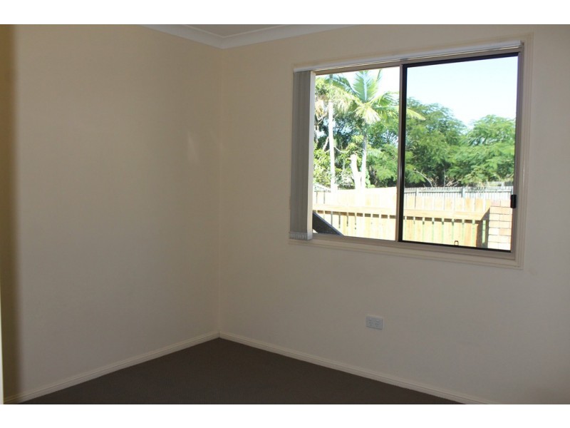 6 Swains Court, Boyne Island QLD 4680