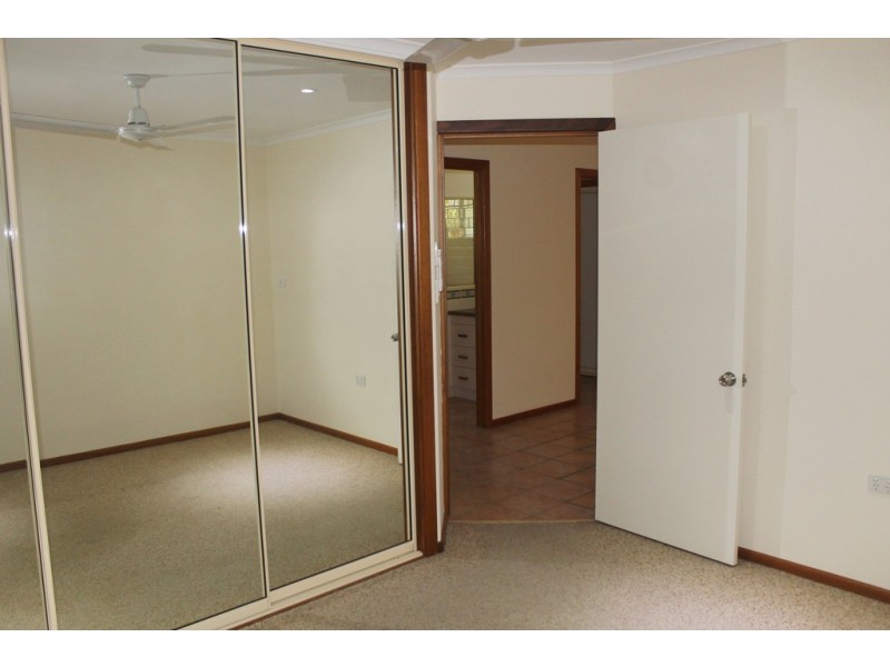 2/12 Chapple Court, Boyne Island QLD 4680
