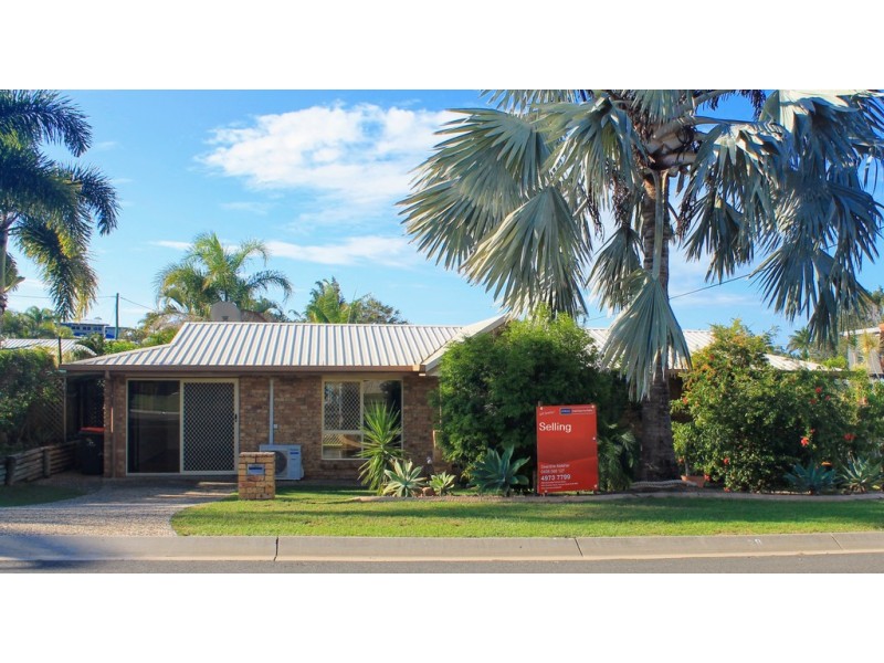 28 Crest Avenue, Boyne Island QLD 4680