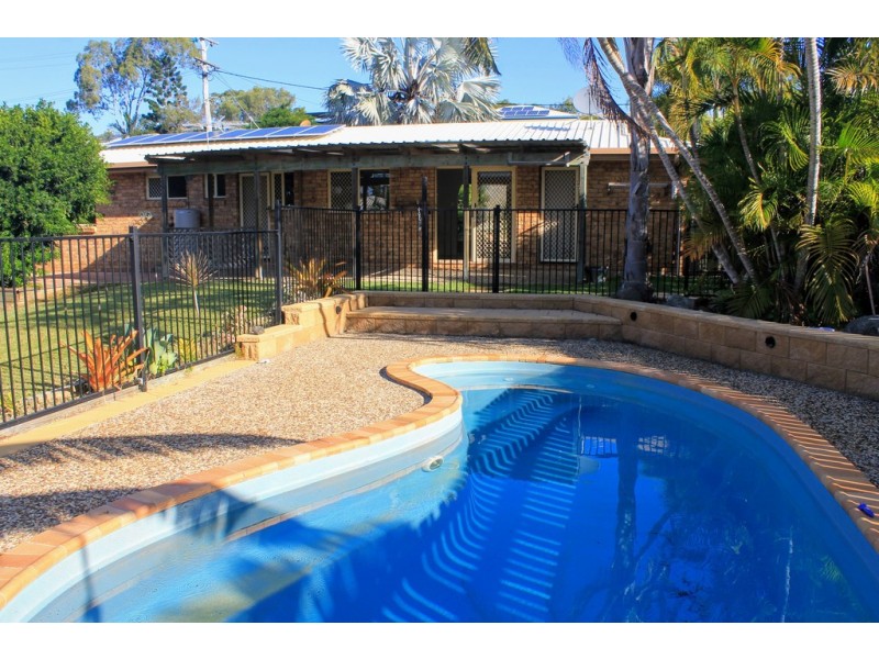 28 Crest Avenue, Boyne Island QLD 4680