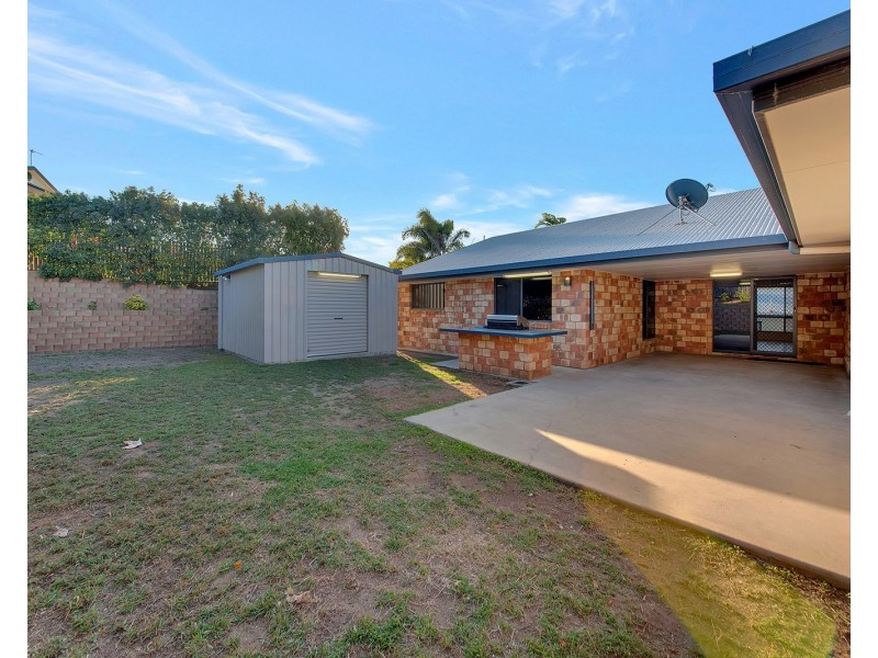 6 Lawrence Court, Tannum Sands QLD 4680