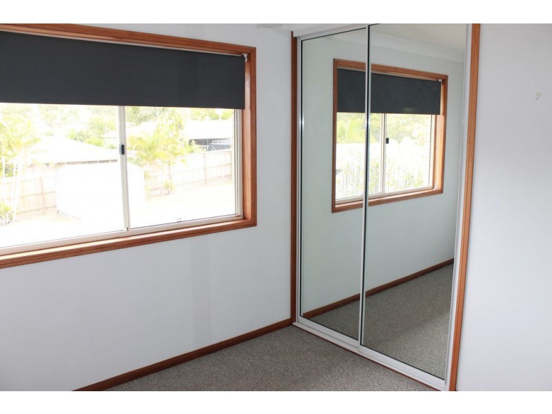 17 Curtis Avenue, Boyne Island QLD 4680