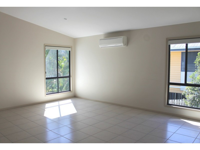45 Langdon Street, Tannum Sands QLD 4680