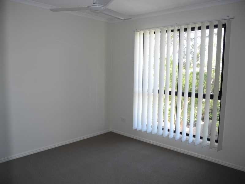 1/10 Arthur Street, Boyne Island QLD 4680