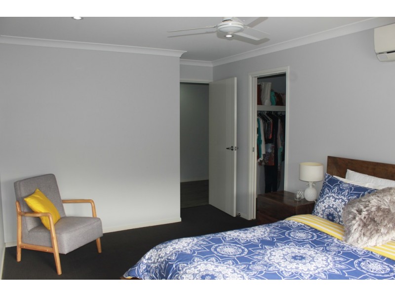 4A Golf View Drive, Boyne Island QLD 4680