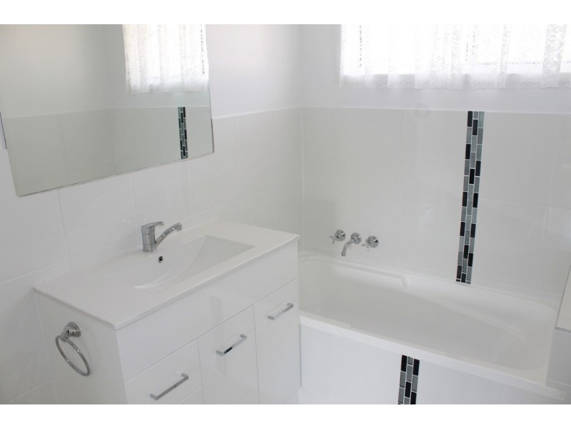 37 Beltana Drive, Boyne Island QLD 4680