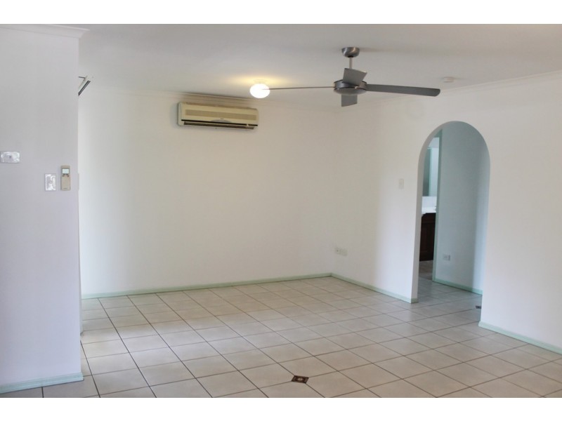 11 Cambridge Close, Tannum Sands QLD 4680