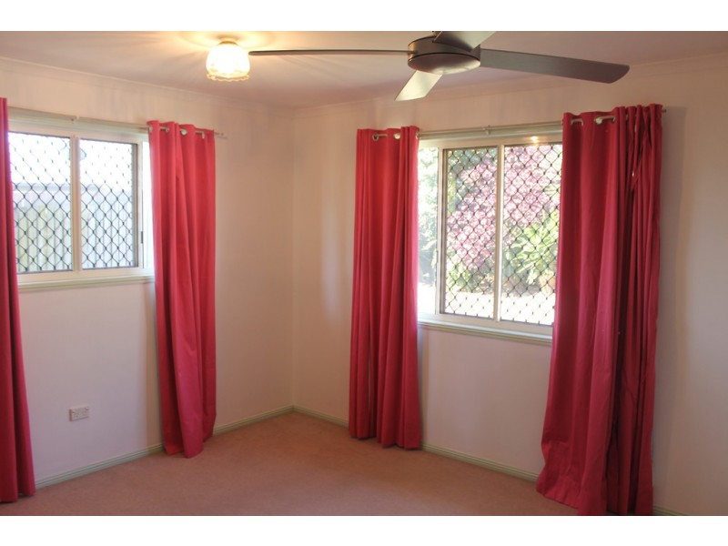 11 Cambridge Close, Tannum Sands QLD 4680