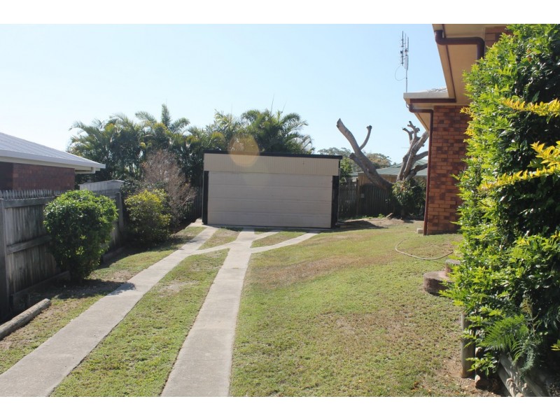 11 Cambridge Close, Tannum Sands QLD 4680
