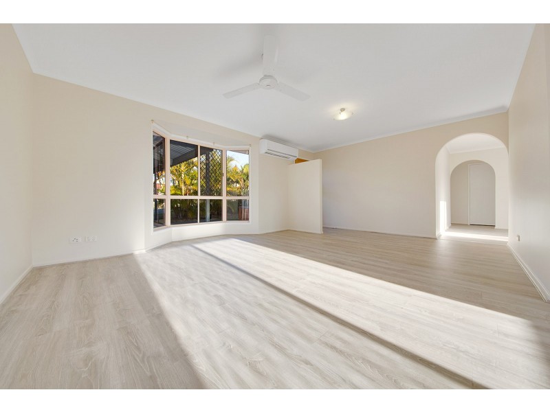6 Chauvel Court, Boyne Island QLD 4680